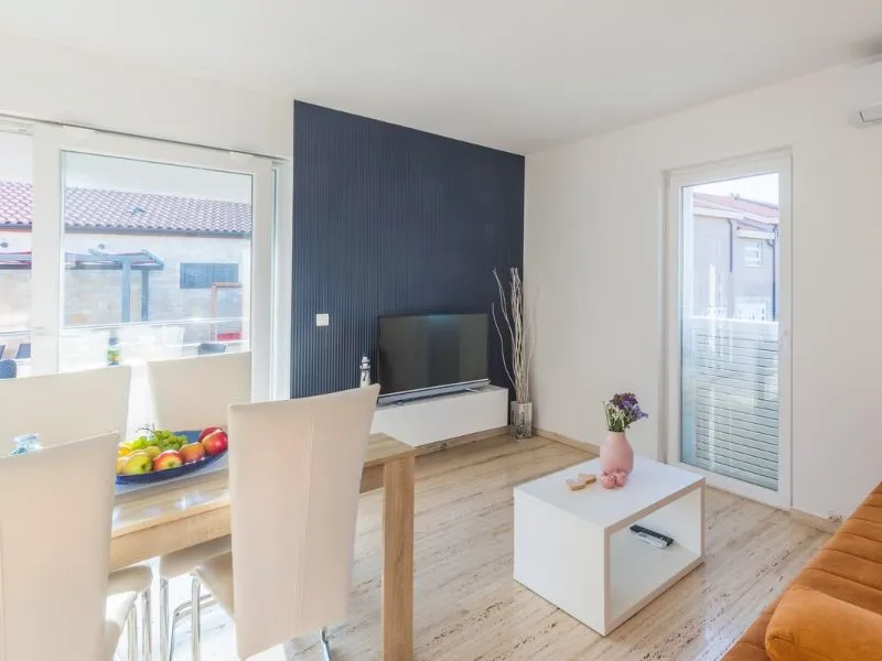 Villa More - Apartmani s bazenom Zaton