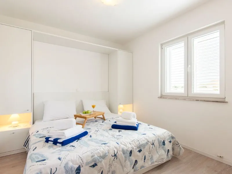 Villa More - Appartamenti con piscina Zaton