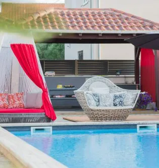 Villa More - Apartments with pool Zaton