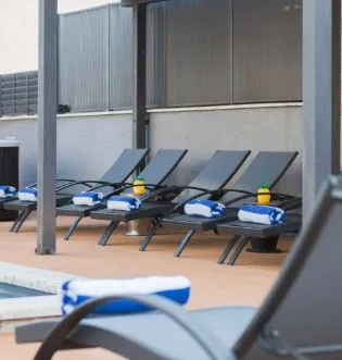 Villa More - Apartments with pool Zaton