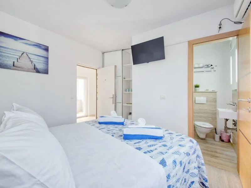 Villa More - Apartments mit Pool Zaton